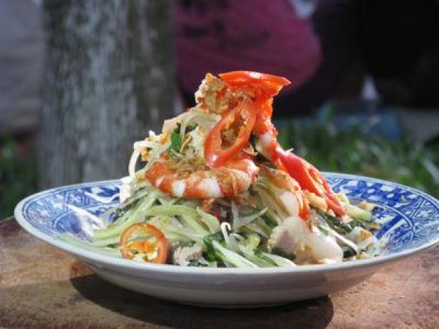 Green Papaya Salad with Prawn and Pork Recipe -- Luke's Vietnam