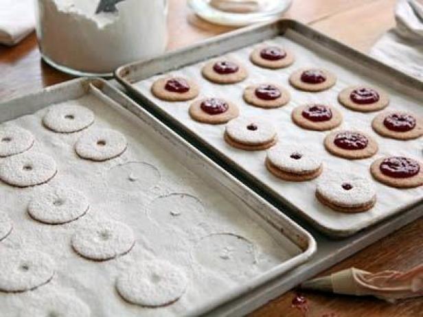 Adding Jam to Linzer Cookies