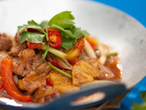 Stir Fried Pork Neck with Pineapple and Vegetables: Muc Xao Khom