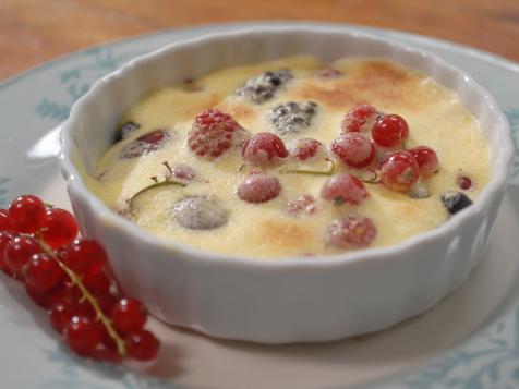 Berry Gratin with Champagne Sabayon
