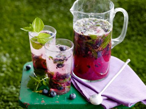 Thirsty Thursday: Blueberry Ginger Mojito Pitchers