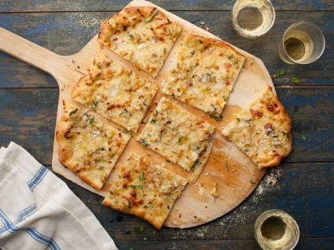 New Haven-Style White Clam Pizza