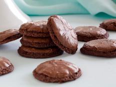 Cooking Channel serves up this Chocolate Macaroons recipe from Nigella Lawson plus many other recipes at CookingChannelTV.com