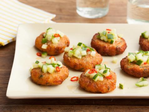 Fish Cakes with Pickled Cucumbers (Tord Man Plaa)