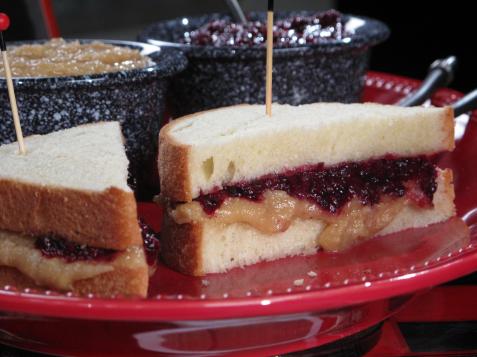 Cashew-Peanut Butter and Spicy Blackberry Jam
