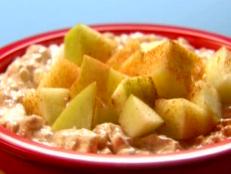 Cooking Channel serves up this Double-0-Cinnamon Apple Breakfast Bowl recipe from Lisa Lillien plus many other recipes at CookingChannelTV.com