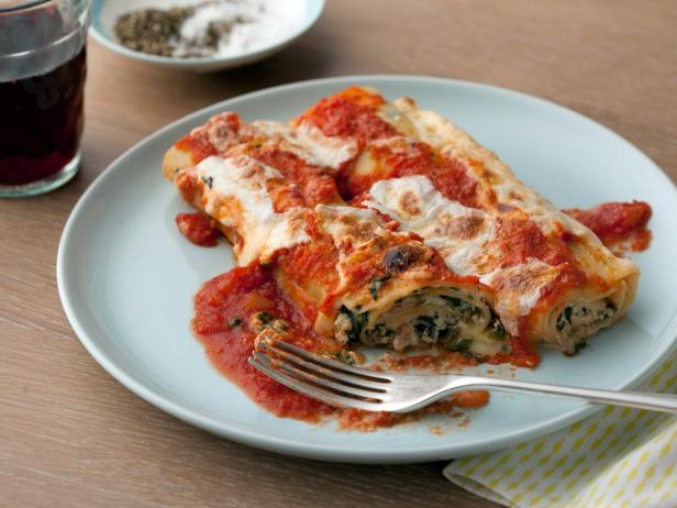 Lasagna Rolls; Giada De Laurentiis