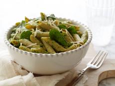 Cooking Channel serves up this Penne with Spinach Sauce recipe from Giada De Laurentiis plus many other recipes at CookingChannelTV.com
