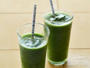 CCUTG310_green-smoothie-recipe_s4x3