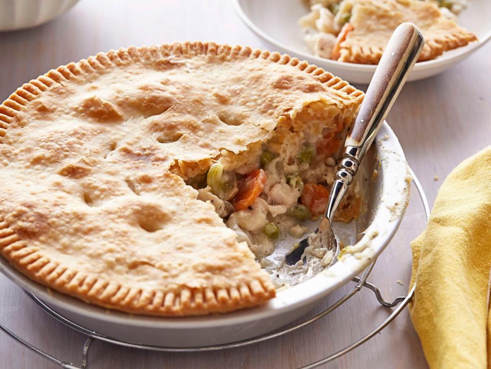Homemade Pot Pie Recipes : Chicken Pot Pie, Vegetarian Pot Pie & More
