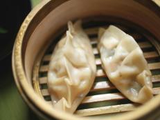 Cooking Channel serves up this Vegetarian Steamed Dumplings recipe from Alton Brown plus many other recipes at CookingChannelTV.com