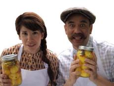 Portlandia's Fred Armisen and Carrie Brownstein share their coffee drinking tips with Cooking Channel to celebrate their new cookbook (which you can win).