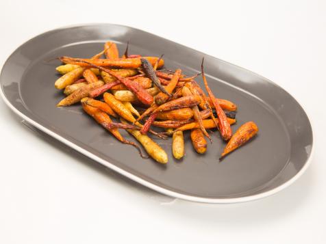 Spice-Roasted Colorful Carrots