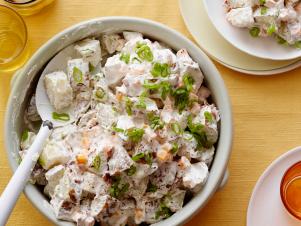 CC_summerfy-loaded-baked-potato-salad-recipe_s4x3