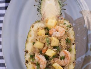 CCRGK213_pineapple-fried-rice-recipe_s4x3