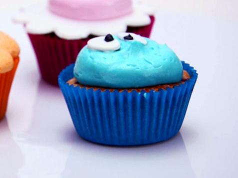 Toodee Fruity-Blueberry Cheesecake Cupcakes