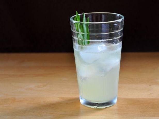 Best new use for tarragon: Siberian Sling from Drink Up!