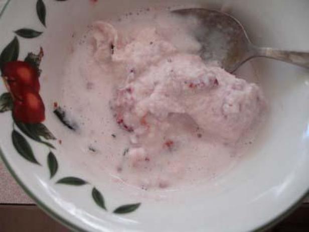 Ice-Cream-In-Bowl