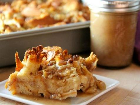 A New Thanksgiving Favorite: Kelsey's Apple Bread Pudding