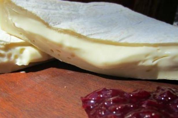 Robiola Cheese for Your Thanksgiving Cheese Plate