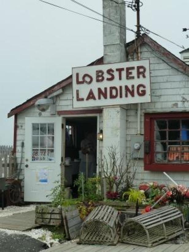 Lobster Landing is on the waterfront