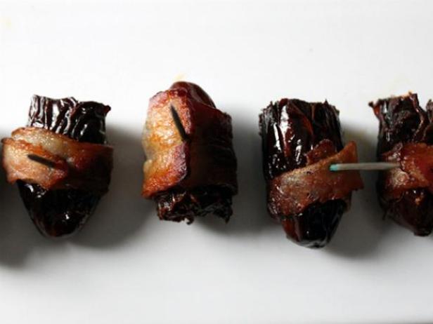Bacon-Wrapped Dates Recipe