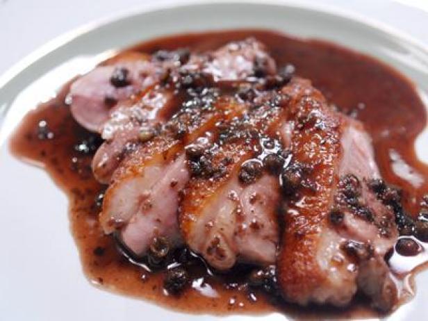 Duck Breasts with Green Peppercorn Sauce