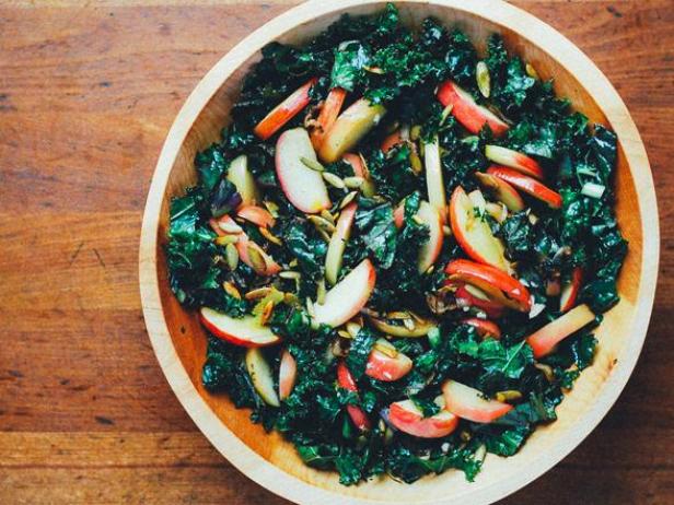 Kale Salad with Sauteed Apples