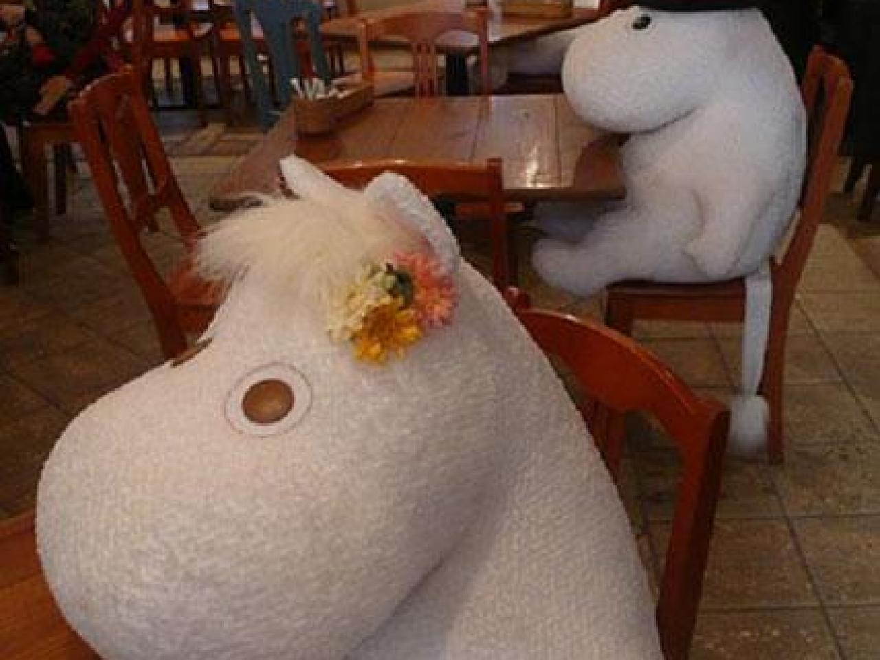 Japanese Eatery Lets You Dine With Giant Stuffed Animals | Devour | Cooking  Channel