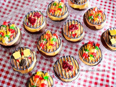 Hump Day Snack: BBQ Cupcakes for Father's Day