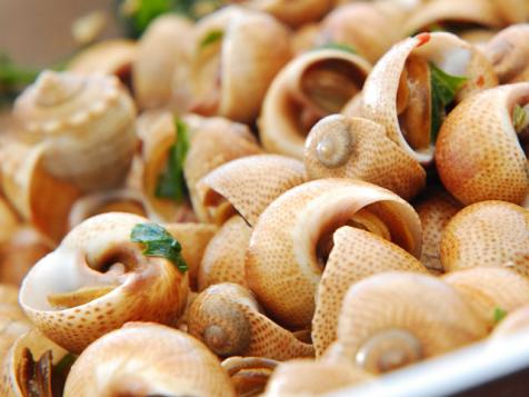 Lumache di Mare: Sauteed Sea Snails