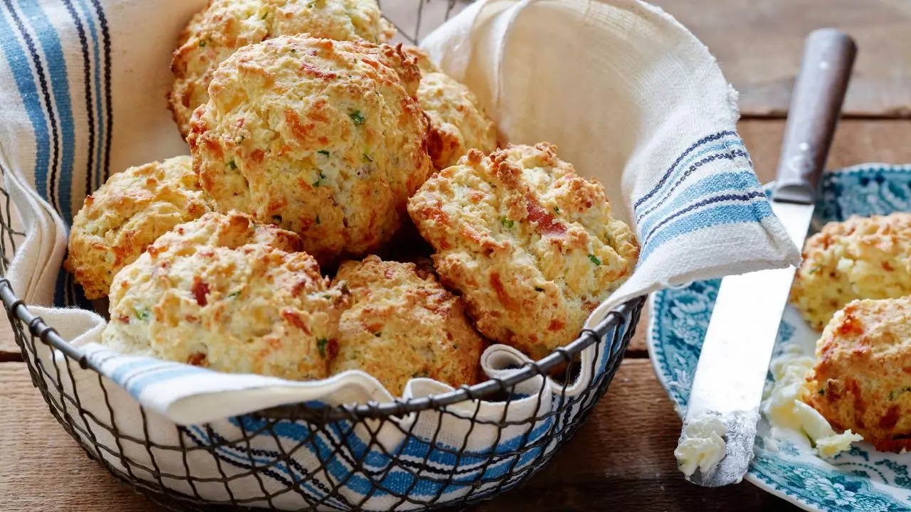 Bacon-Cheddar-Chive Biscuits