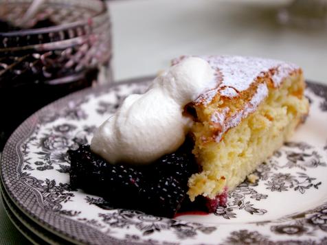 Angel Cake with Blackberries and White Currants