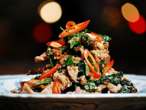 Beef Tossed with Wild Betel Leaf and Lemongrass: Bo Xao La Lot
