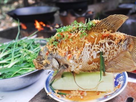 Crispy Fried Elephant Fish with Ginger Fish Sauce: CA Tai Tuong Chien Xu