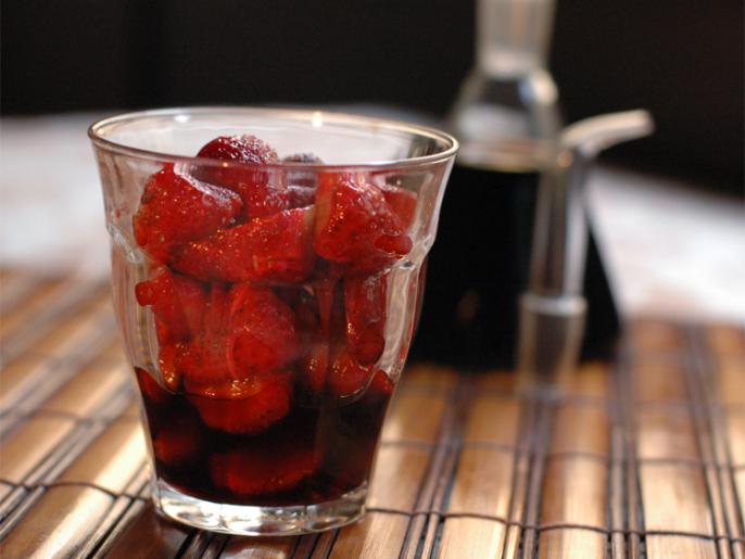 Strawberries with Balsamic Vinegar Recipes Cooking Channel Recipe