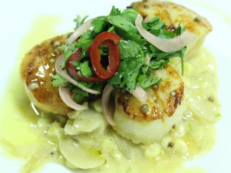 Pan-Roasted Diver Scallops, with Lime and Creme Fraiche Creamed Corn, and Cilantro Salad