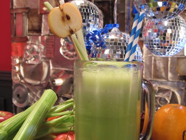 Celery-Pineapple Smoothie : Recipes : Cooking Channel Recipe | Nadia G |  Cooking Channel