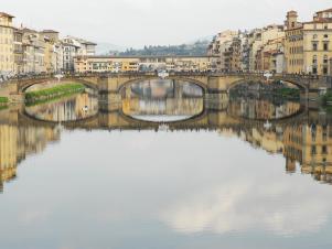 DRD_Florence-bridge-and-water_s4x3