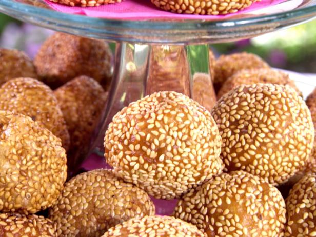 Sesame Balls with Bean Paste and Bananas : Recipes Cooking Channel Recipe Ching-He Huang | Channel