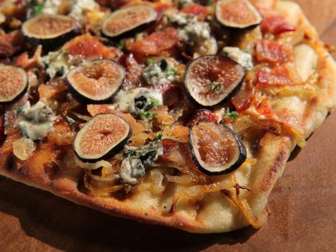 Grilled Flat Bread with Caramelized Onions, Creamy Blue Cheese and Figs