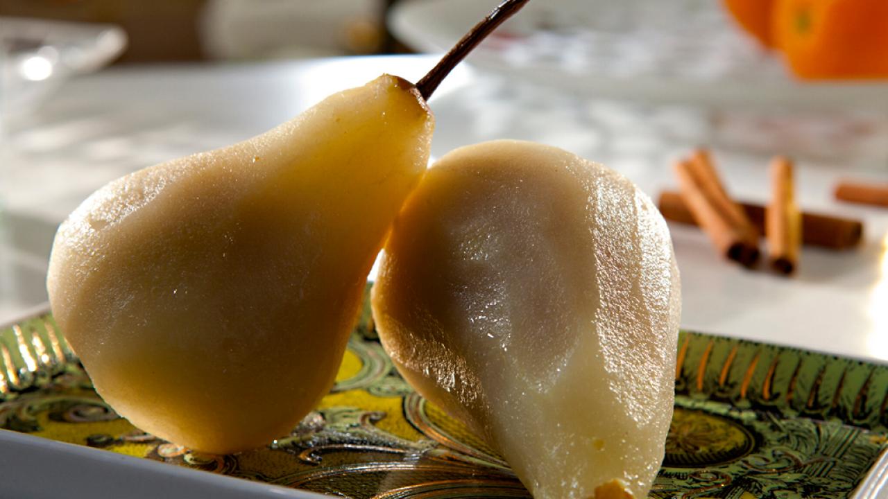 Poached Pears With Ginger