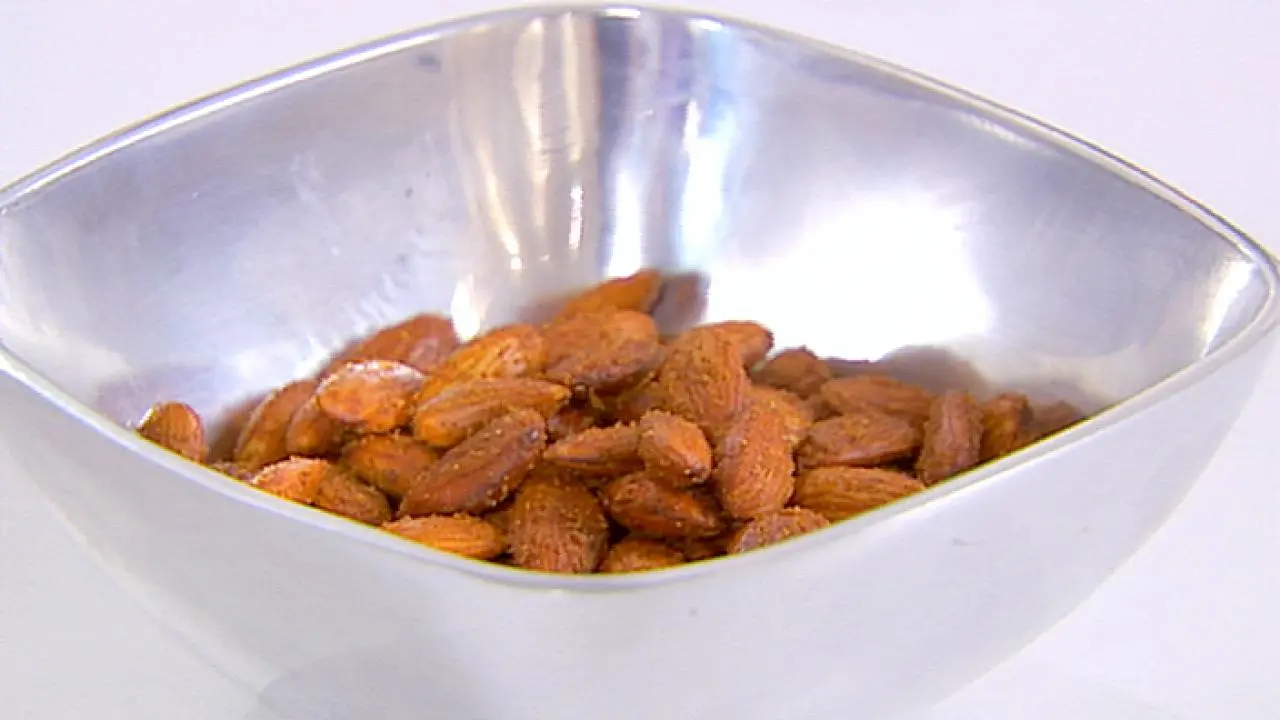 Spicy Roasted Almonds