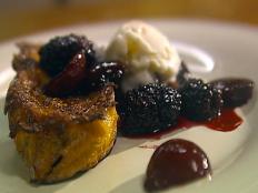 Cooking Channel serves up this Pain Perdu recipe from Laura Calder plus many other recipes at CookingChannelTV.com