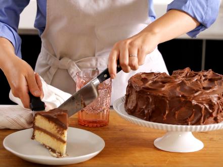 Cake Basics - Material and Tools You'll Need to Get Started - Emi Ponce de  Souza