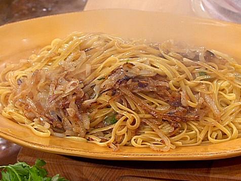 Linguine with Caramelized Onions and Anchovies