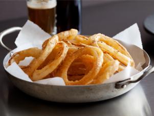 Classic Onion Rings Courtesy of Chuck Hughes