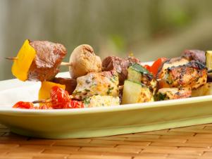 Grilled Kebabs with Beef,Chicken and Vegetables