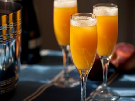 https://cook.fnr.sndimg.com/content/dam/images/cook/fullset/2011/5/3/0/CC_Peach-Ginger-Bellini_s4x3.jpg.rend.hgtvcom.441.331.suffix/1348841718733.jpeg