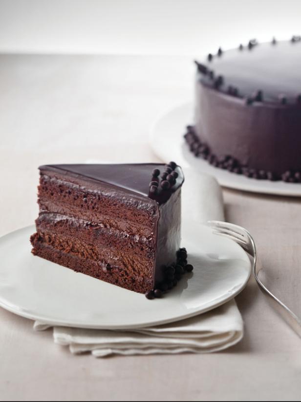 Easy Layered Chocolate Truffle Cake Recipe From a Box - Cupcakes and Cutlery-sonthuy.vn